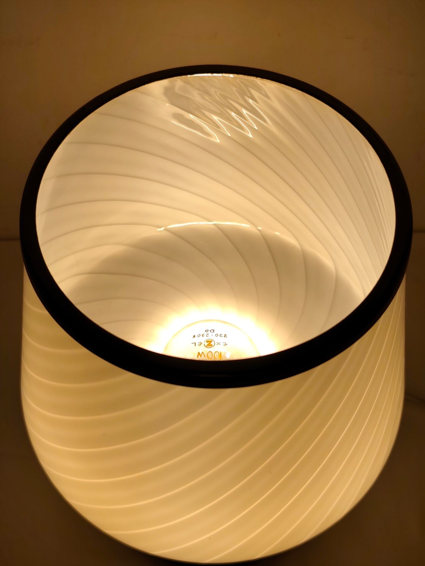 Murano glass table lamp. Italy, 1980s.