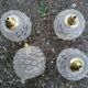 Lot de 4 suspensions globe en verre moulé vintage