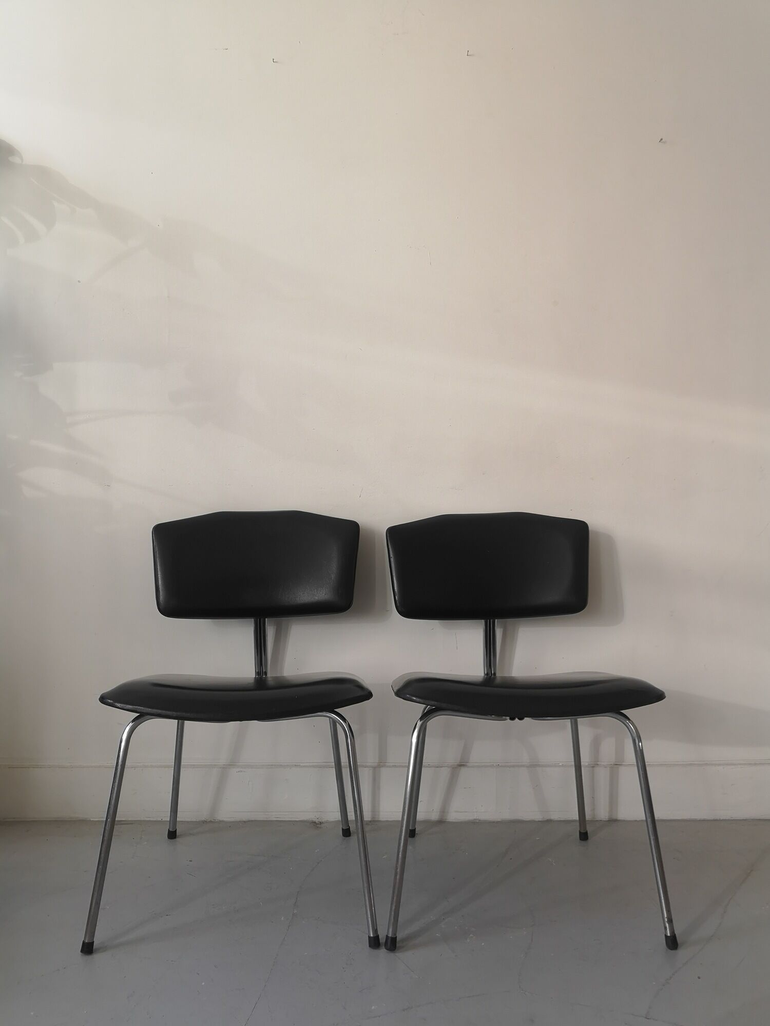 Pair of heaters design in black skai leather and metal, 1970