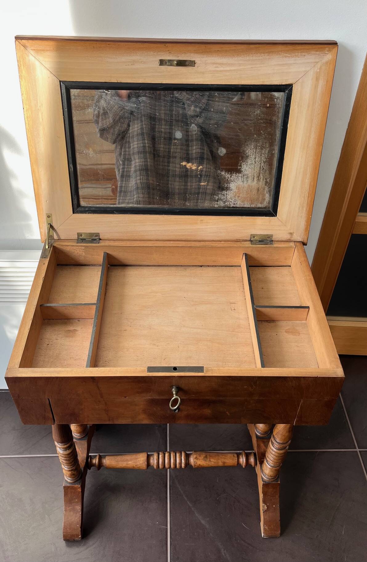 Small antique dressing table