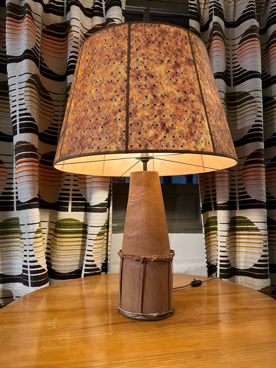 Ethnic lamp 1950