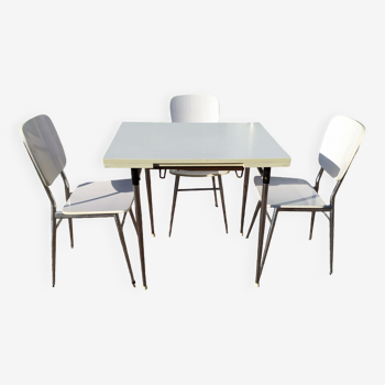 Petite table à manger+ 3 Chaises en formica blanc pour studio