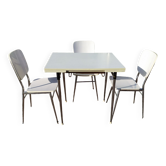 Petite table à manger+ 3 Chaises en formica blanc pour studio