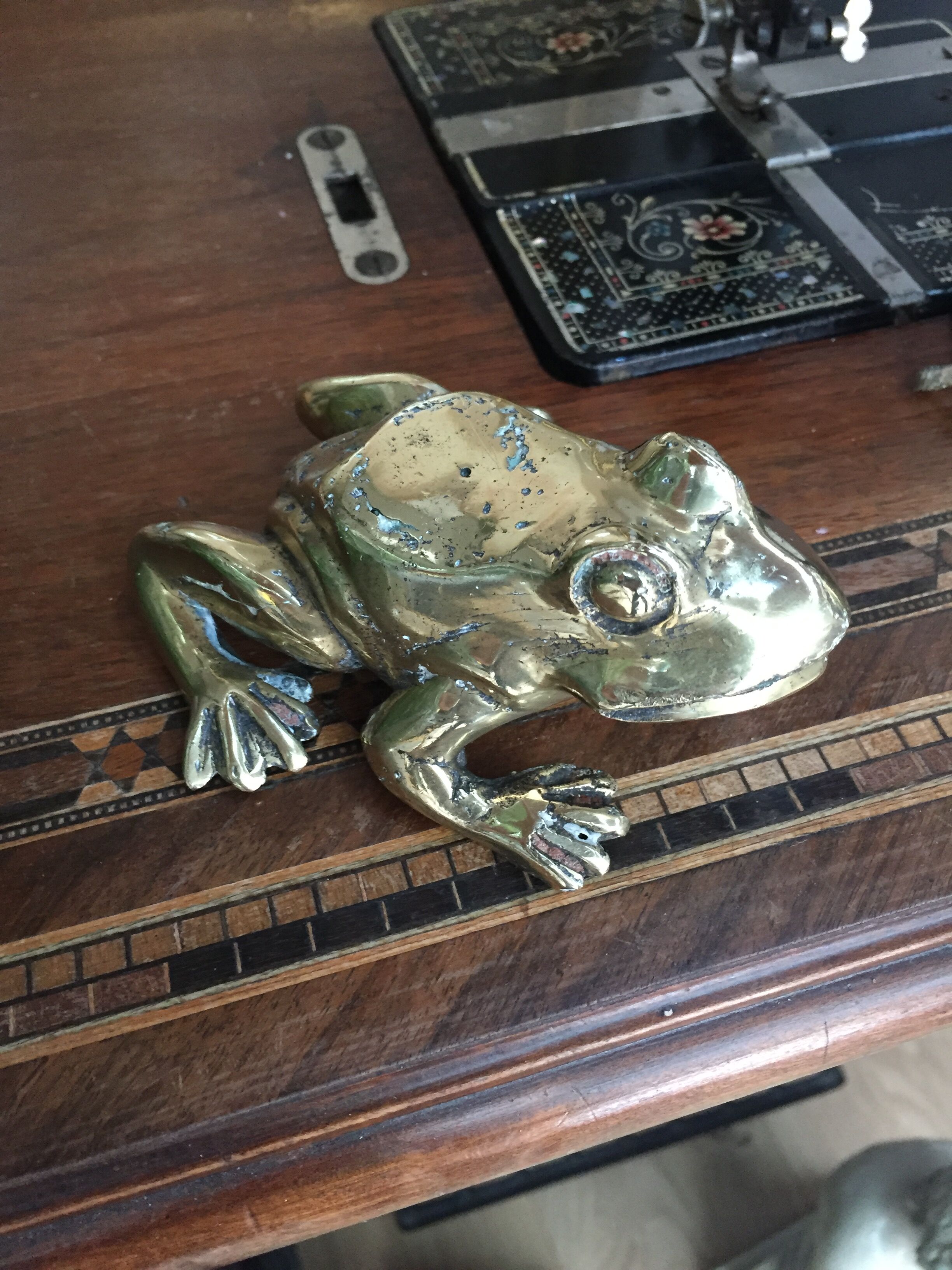 Lot de 3 bronzes anciens sculptures grenouille et cigales 19ème siècle