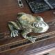 Lot de 3 bronzes anciens sculptures grenouille et cigales 19ème siècle