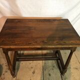 Desk table