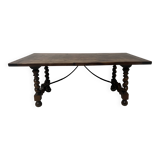 Monastery table with twisted legs in solid walnut, 19th century.