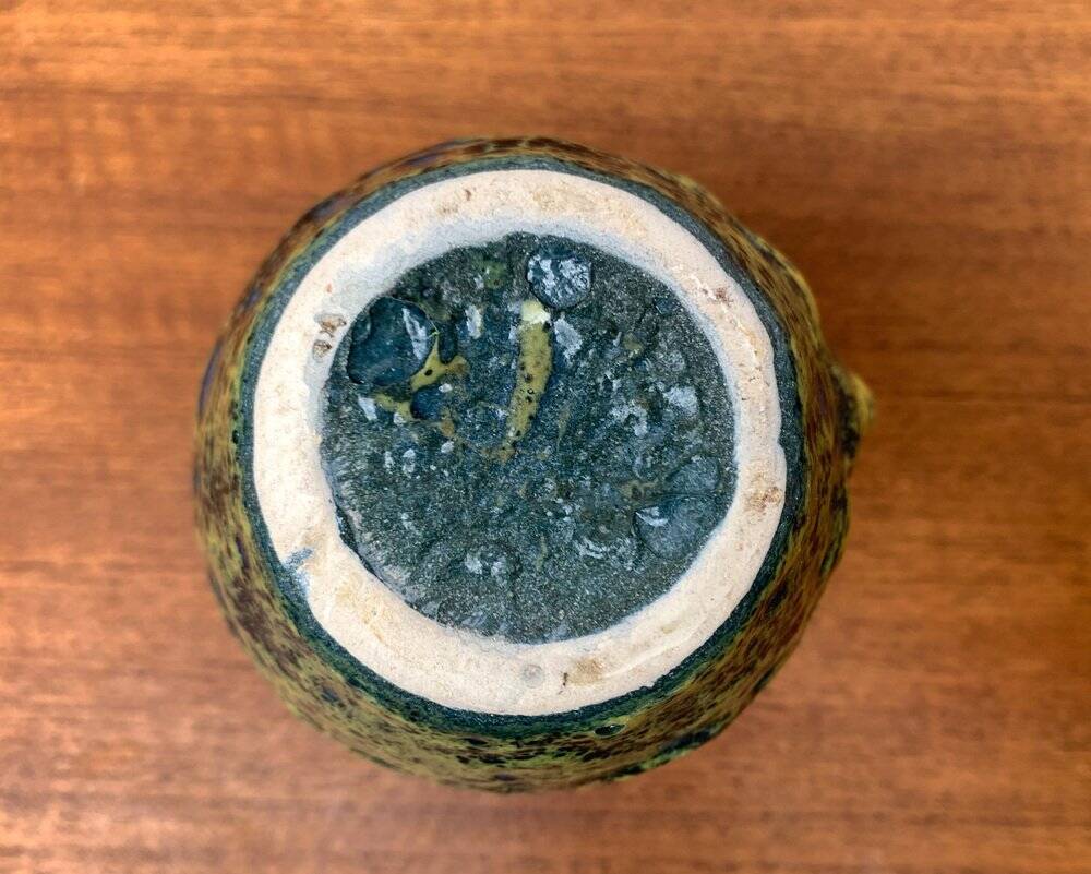 Mid-Century West German vase in WGP Fat Lava pottery by Scheurich, 1960s.