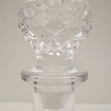 Carafe en verre taillé pointes de diamants