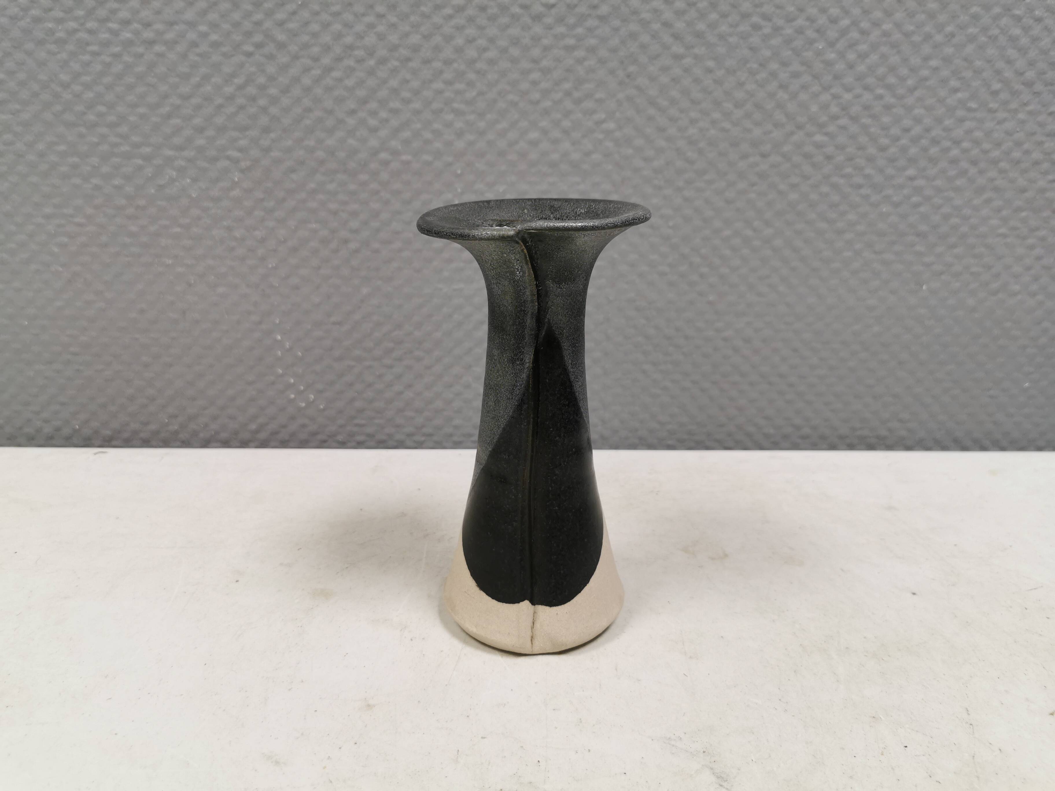 Beautiful ‘folded’ vase by Aage Würtz, Denmark, 1980s