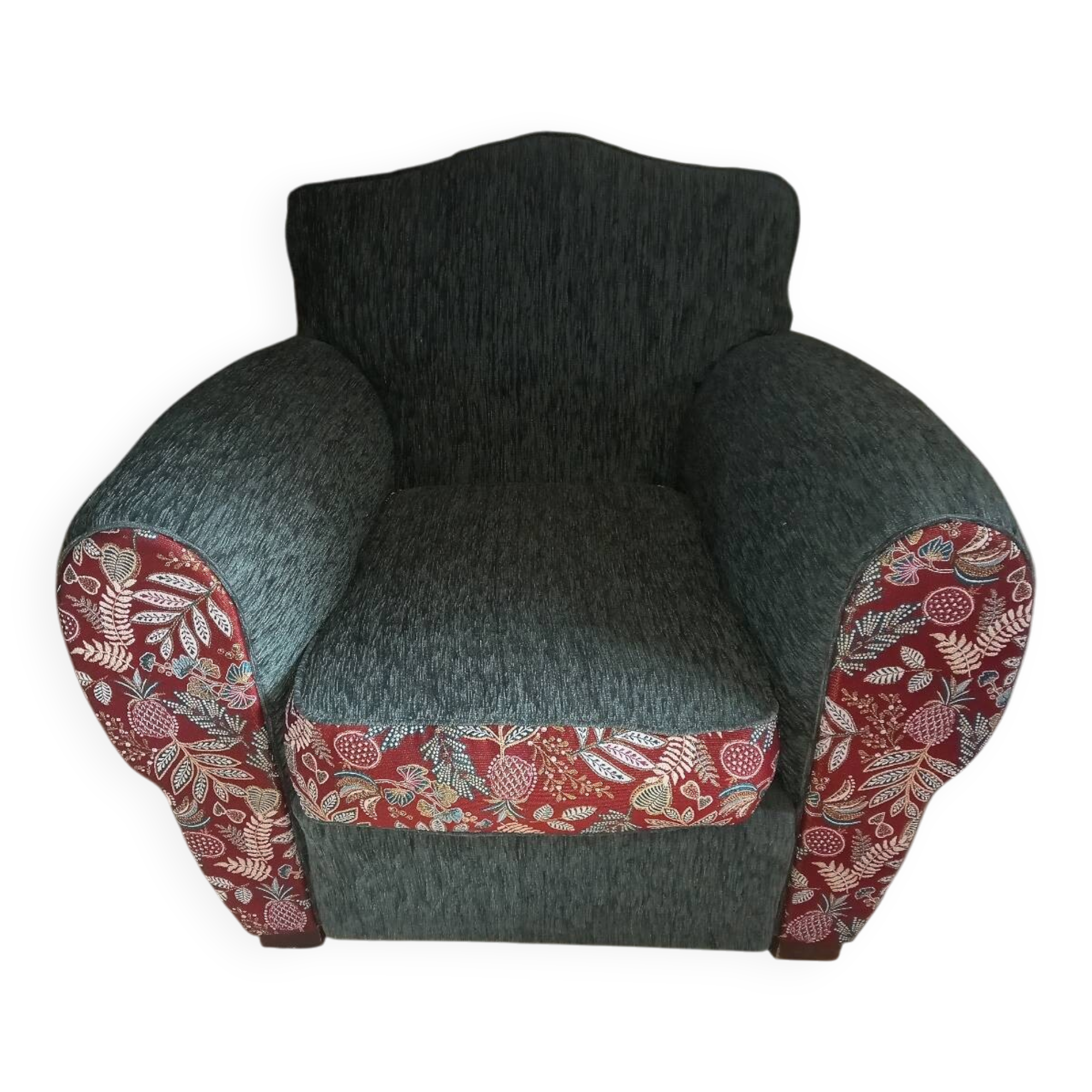 Restored vintage armchair from the 1940s-50s – provenance Nadia Barentin