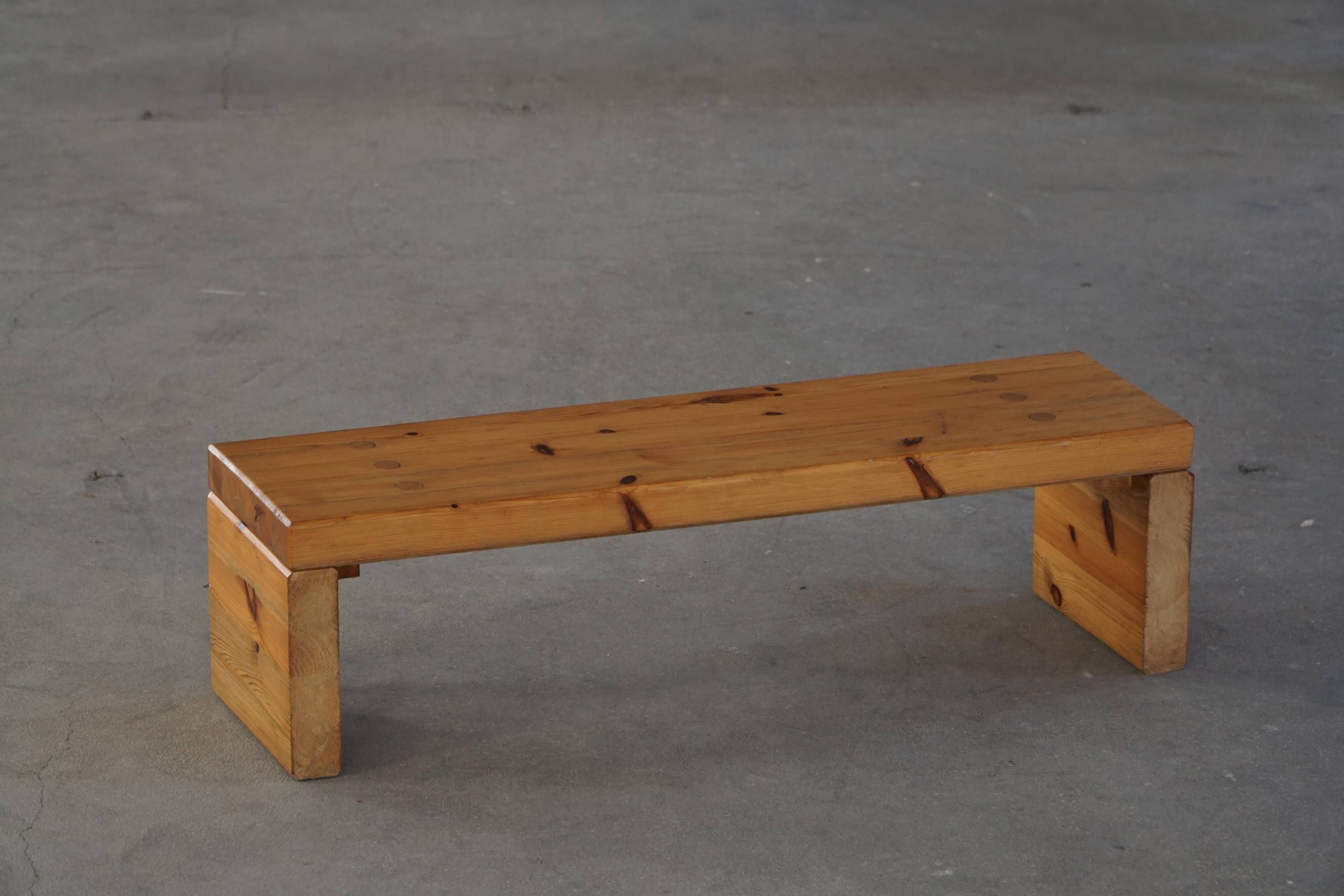 Brutalist modern Swedish table/bench in solid pine, mid-20th century, 1960s.