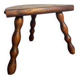 Tabouret tripode bois avec clous