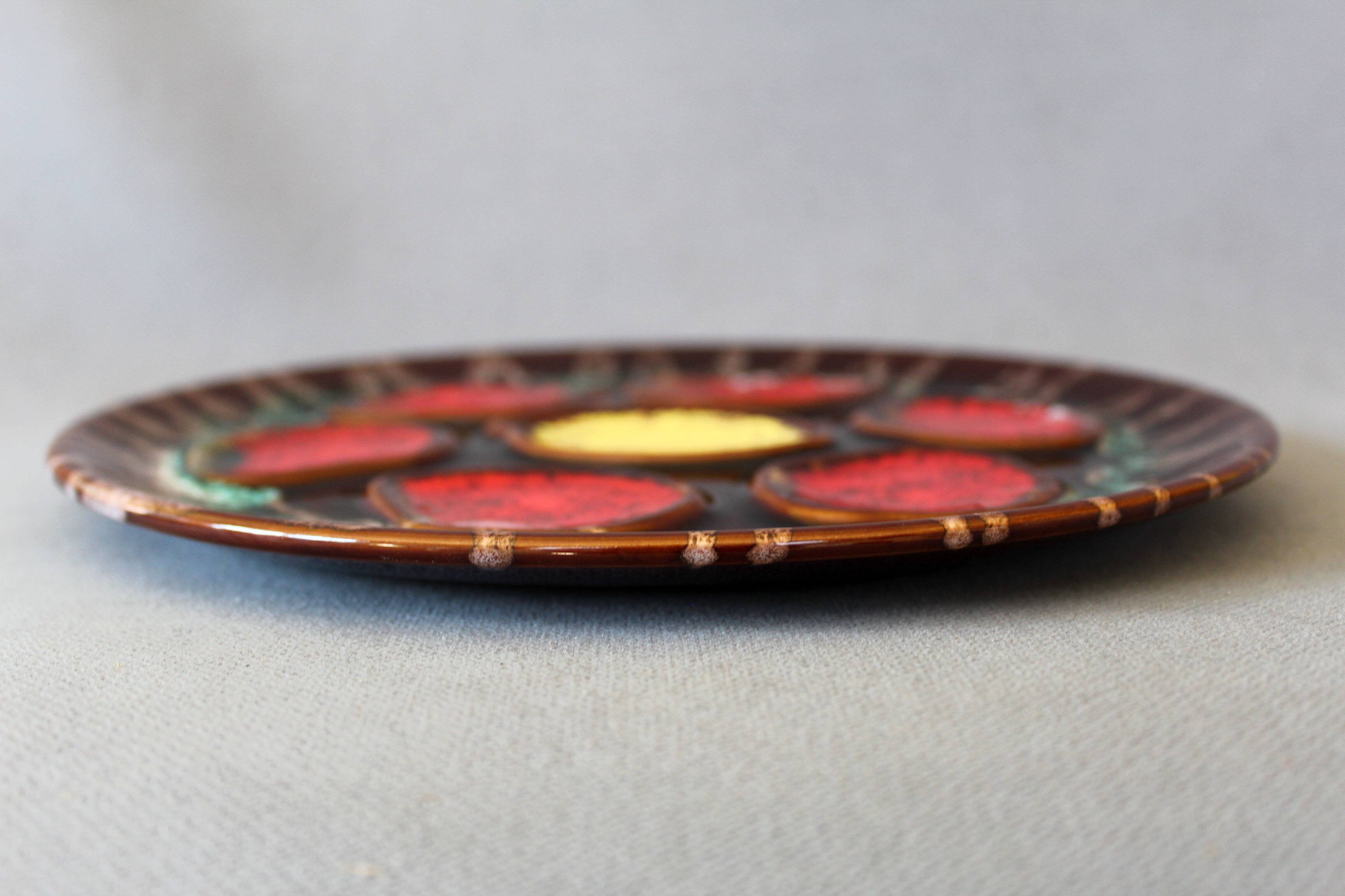 Vintage oyster plate in majolica ceramic, Vallauris style