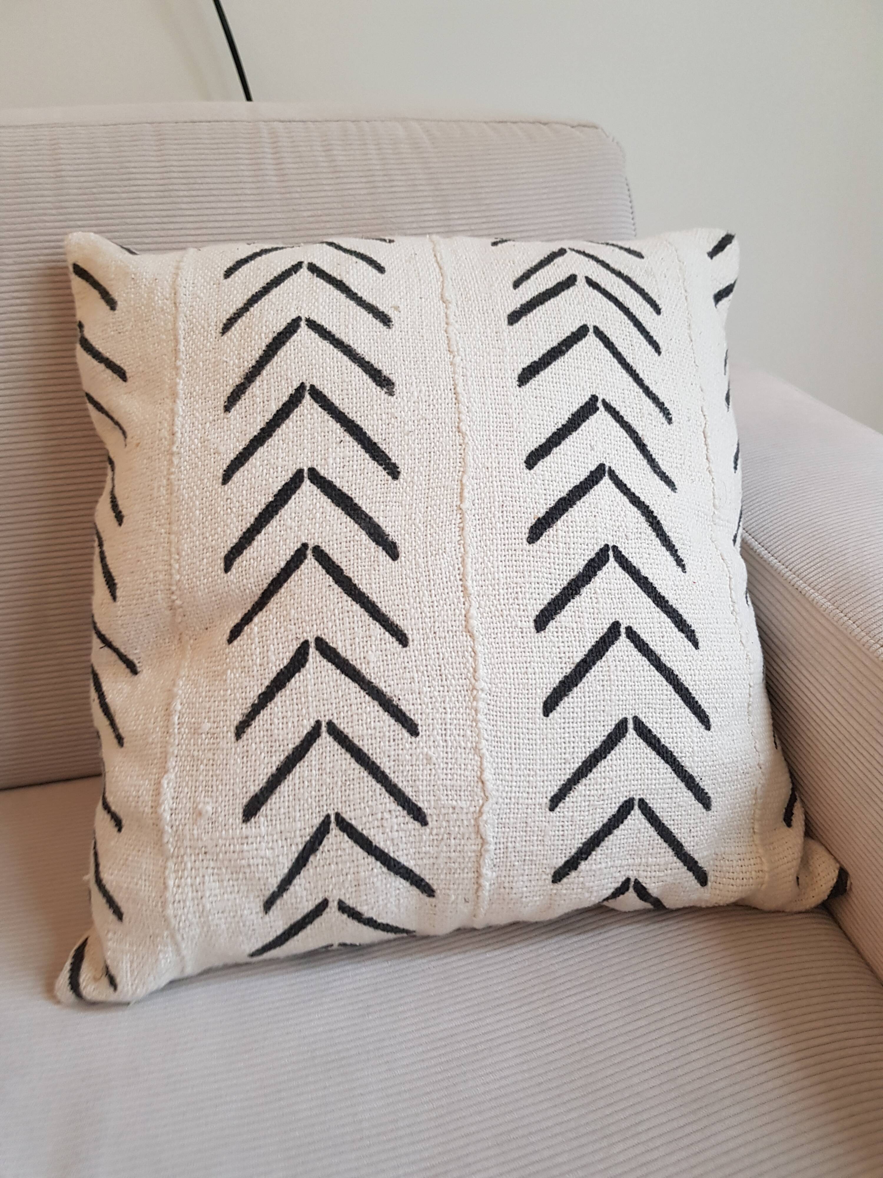 Cushion in bogotan
