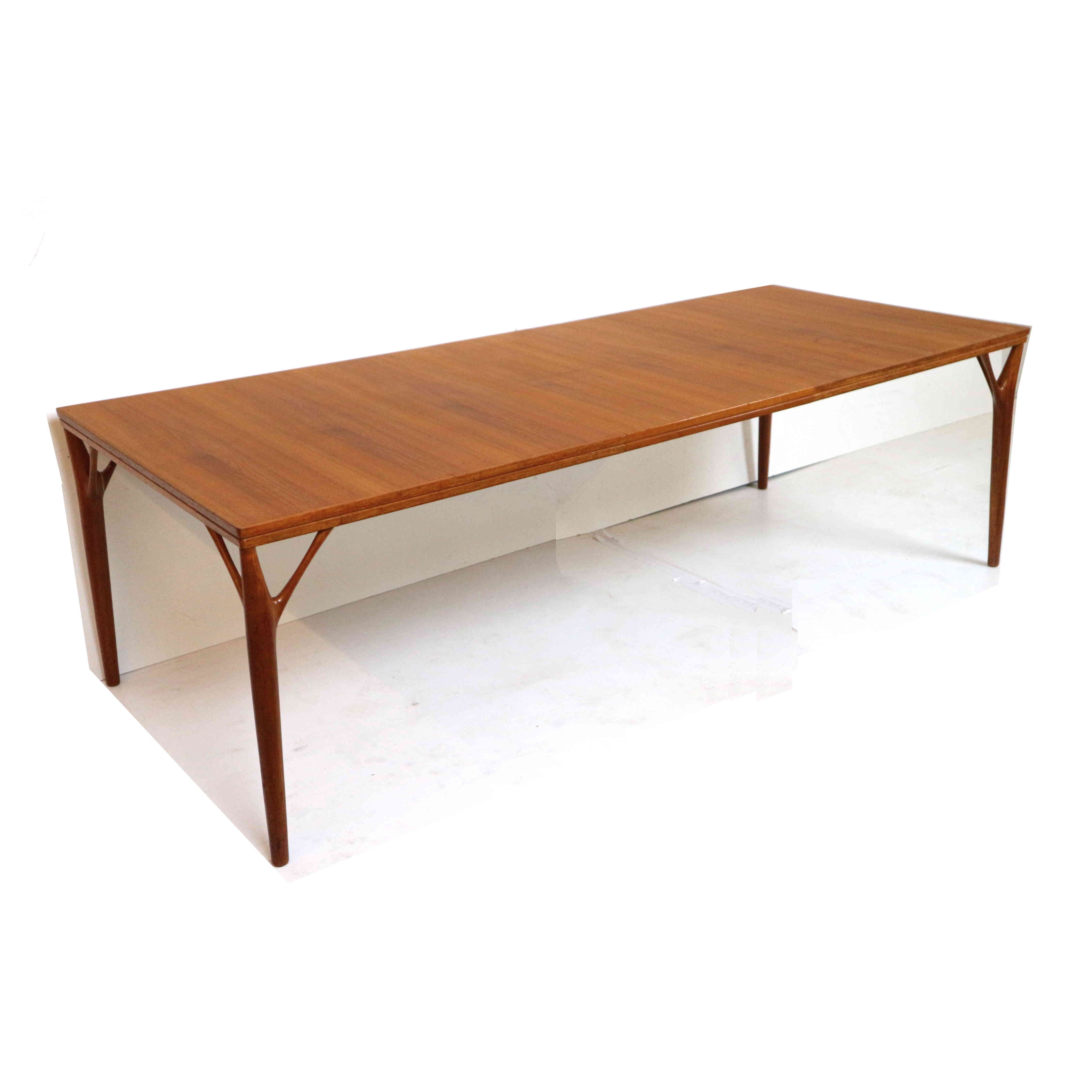 Danish design extendable dining table by Helge Vestergaard-Jensen for Søren Horn