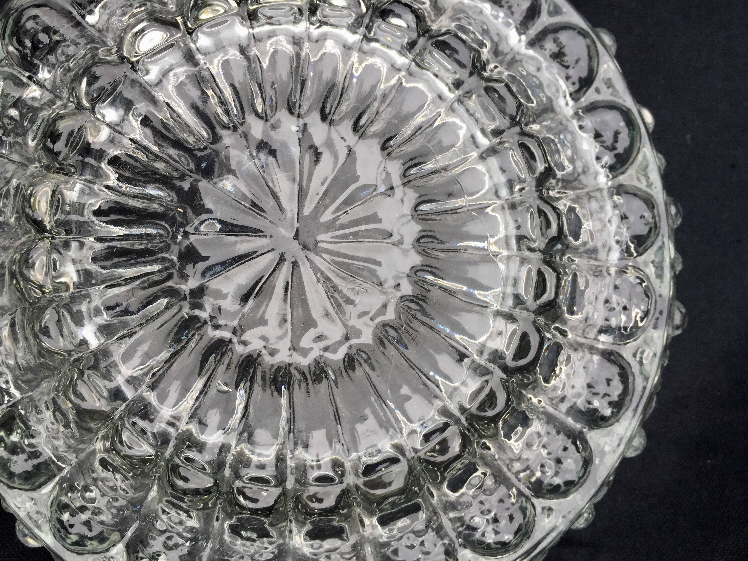 Round ceiling light or wall light in molded glass