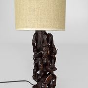 Lampe africaine en ébène sculpté, "Chasseurs, buffle et crocodile"