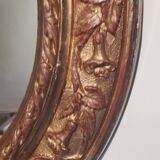 Miroir ovale art nouveau en stuc doré, 50x42 cm