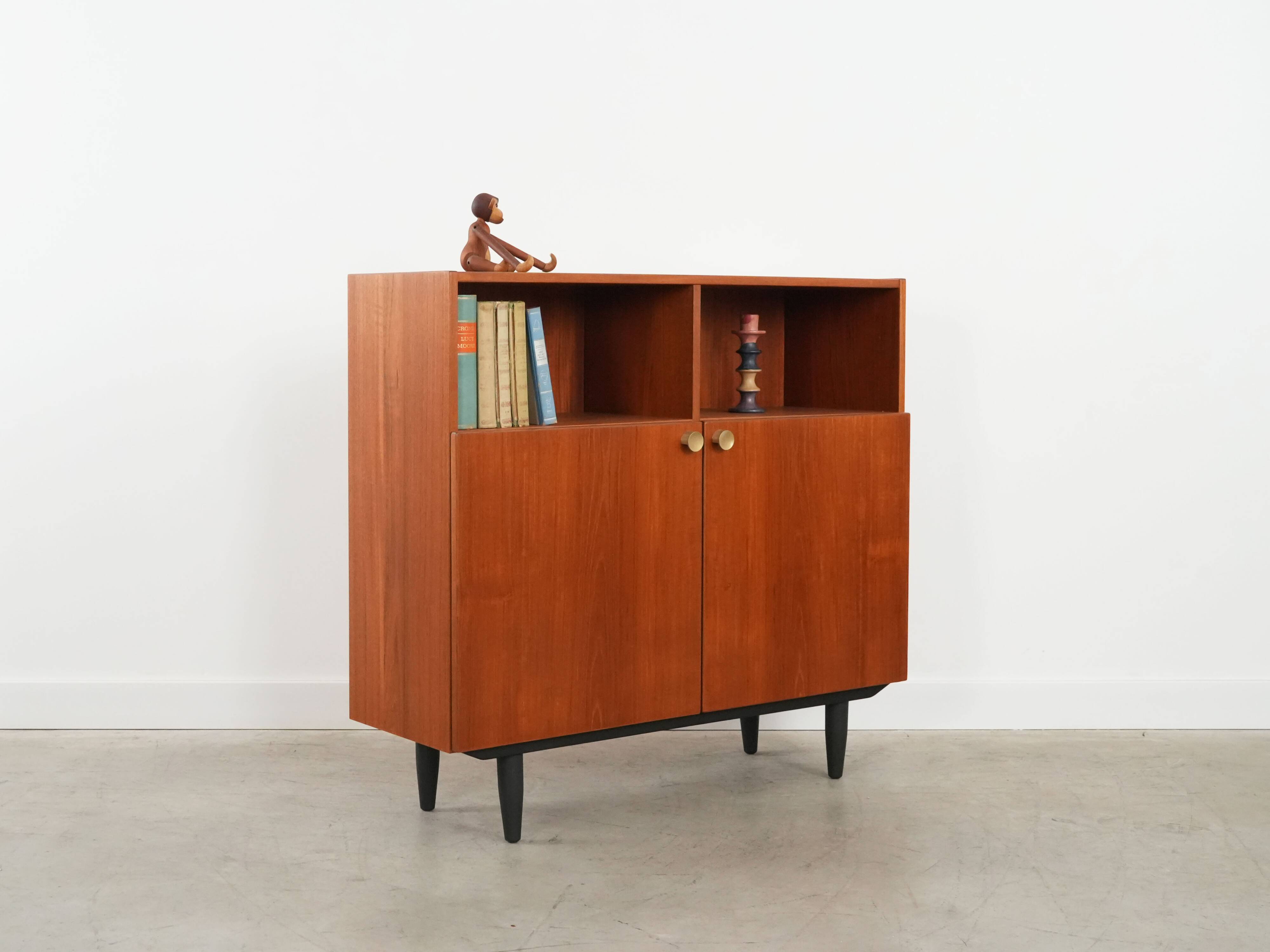 Teak wardrobe, Danish design, 1970s, produced in Denmark