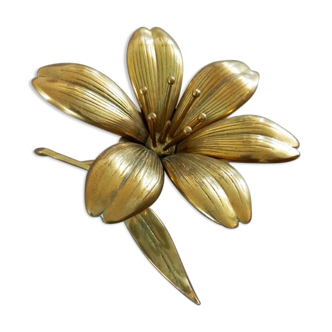 Brass flower ashtray, vintage
