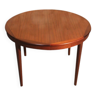 Table ronde scandinave vintage