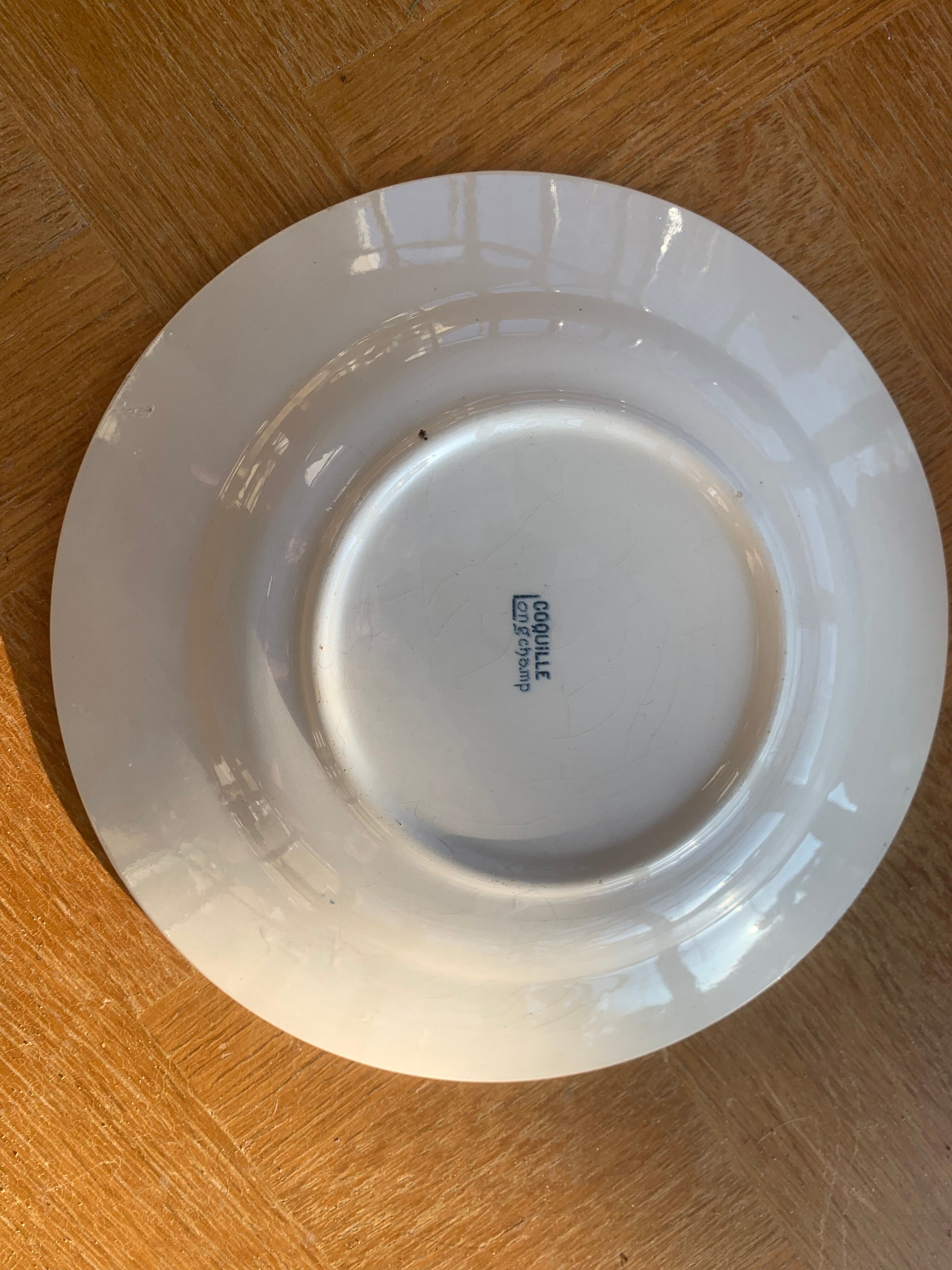 6 flat plates model shell longchamp iron earth art deco