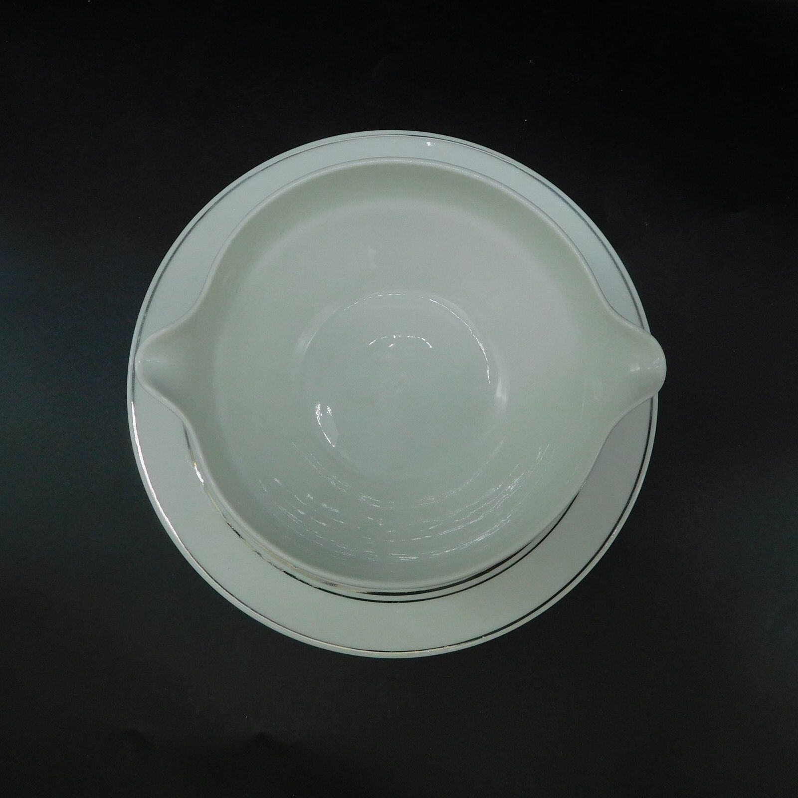 Saucière Charles Ahrenfeldt art deco - white and silver