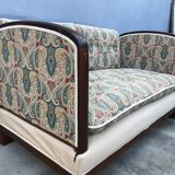 Bench reads art deco