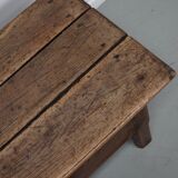 Table basse rustique en châtaignier de style ferme espagnole du XVIIIe siècle
