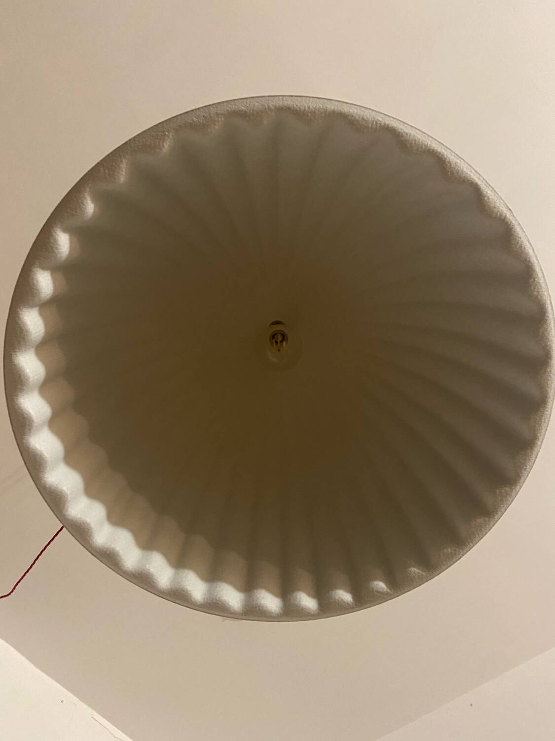 Muuto pendant light - under the bell - 82 cm - light gray