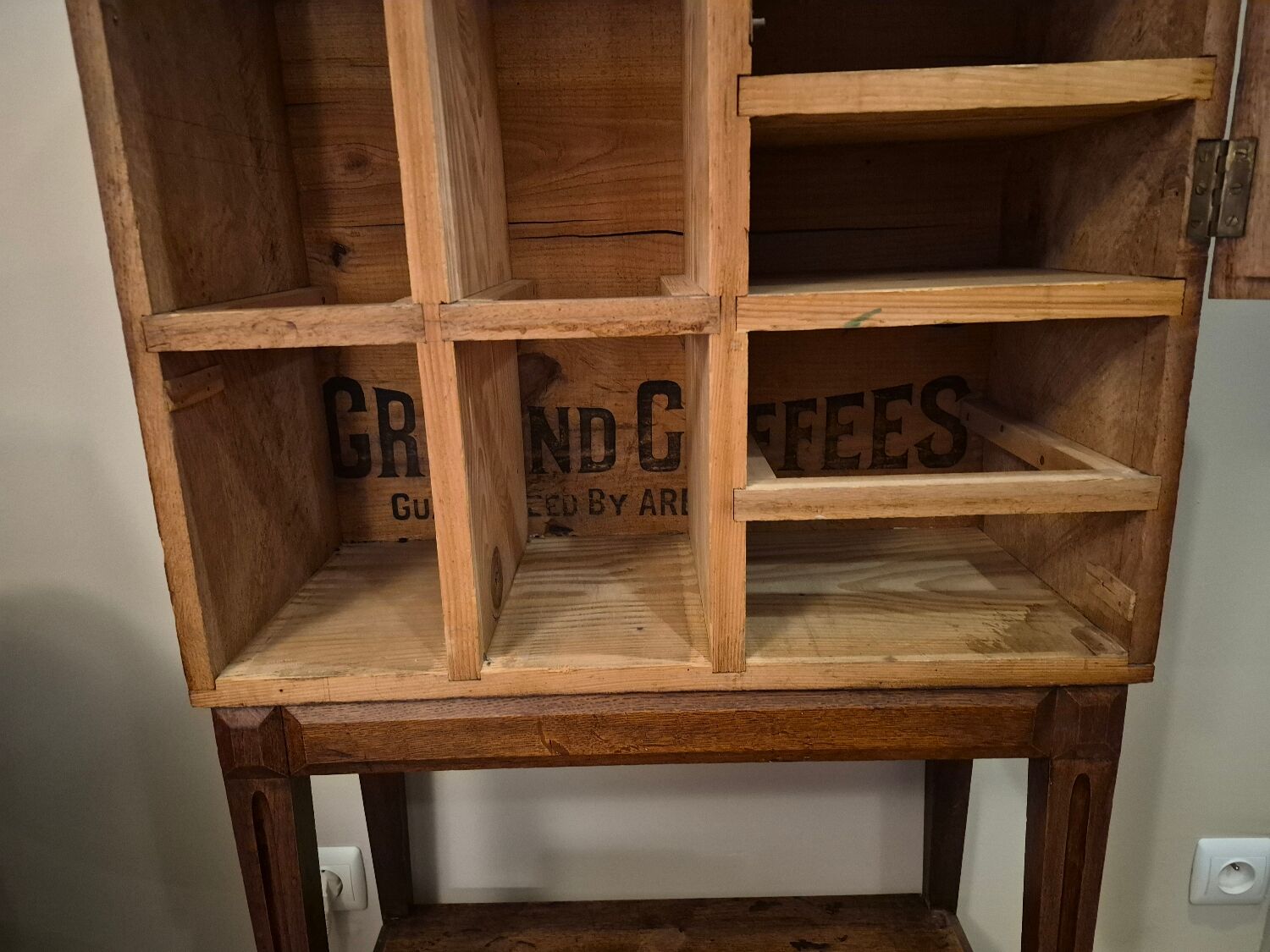 Secretary cabinet from the Art Deco period.