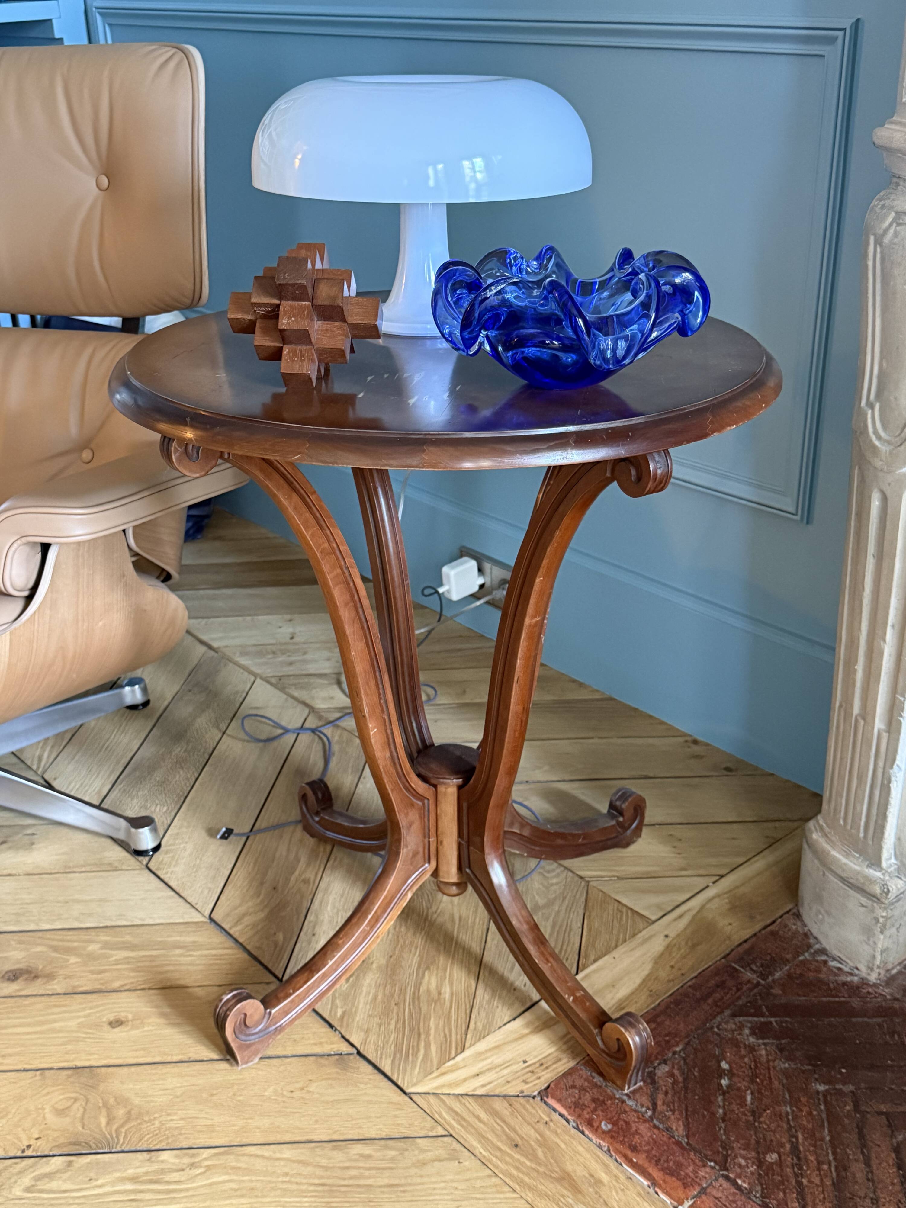 Table d’appoint vintage en bois