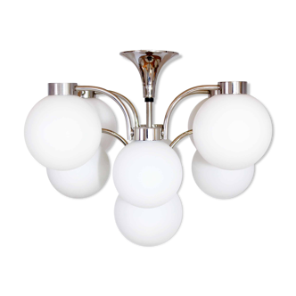 Sputnik suspension at 9 opalines