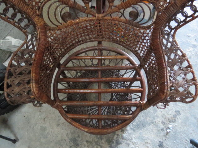 Emmanuelle rattan chair with satin cushions