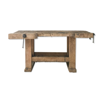 Parisian workbench