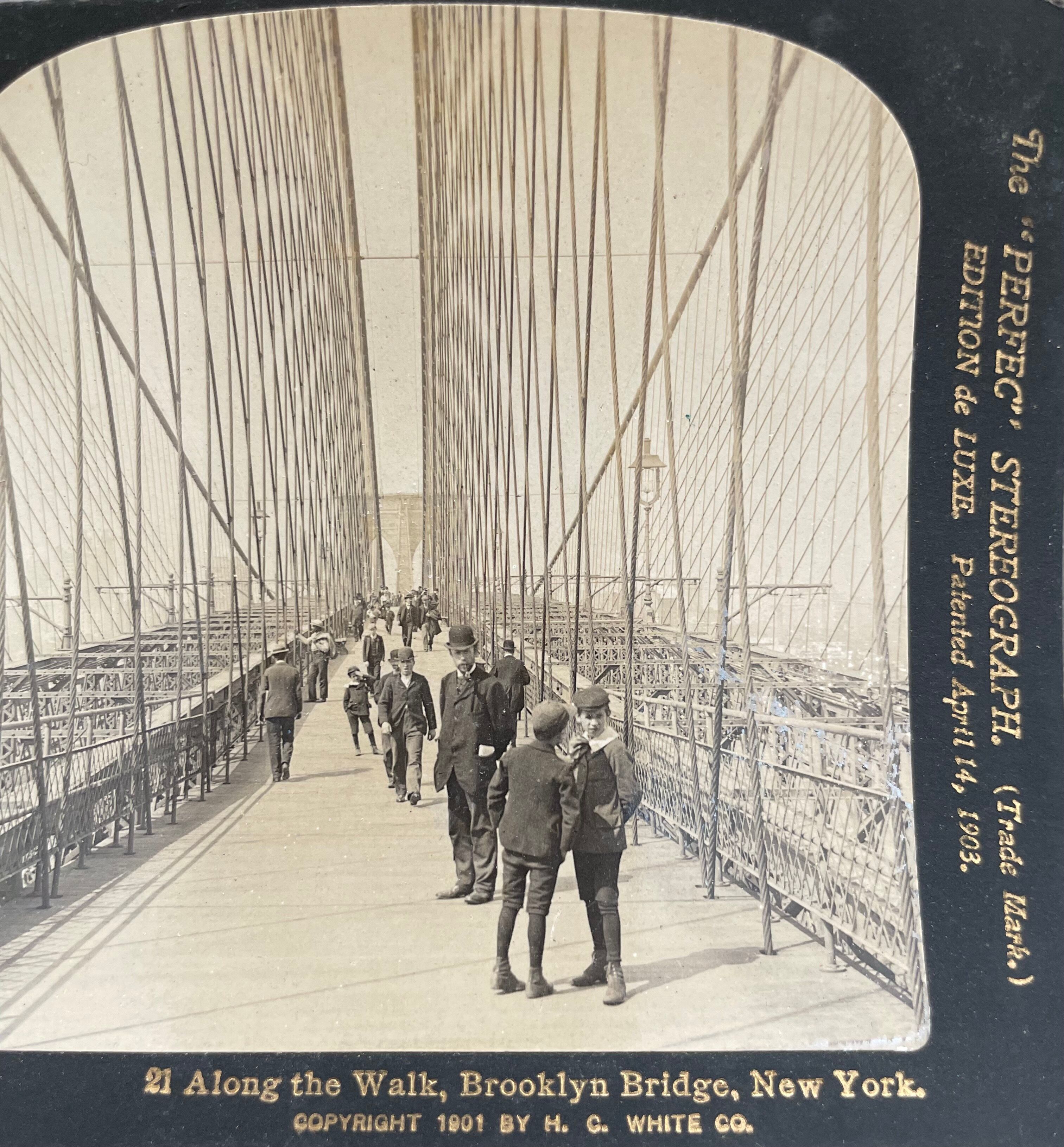 Old photography stereo, stereograph, luxury albumine 1903 Brooklyn Bridge, New York