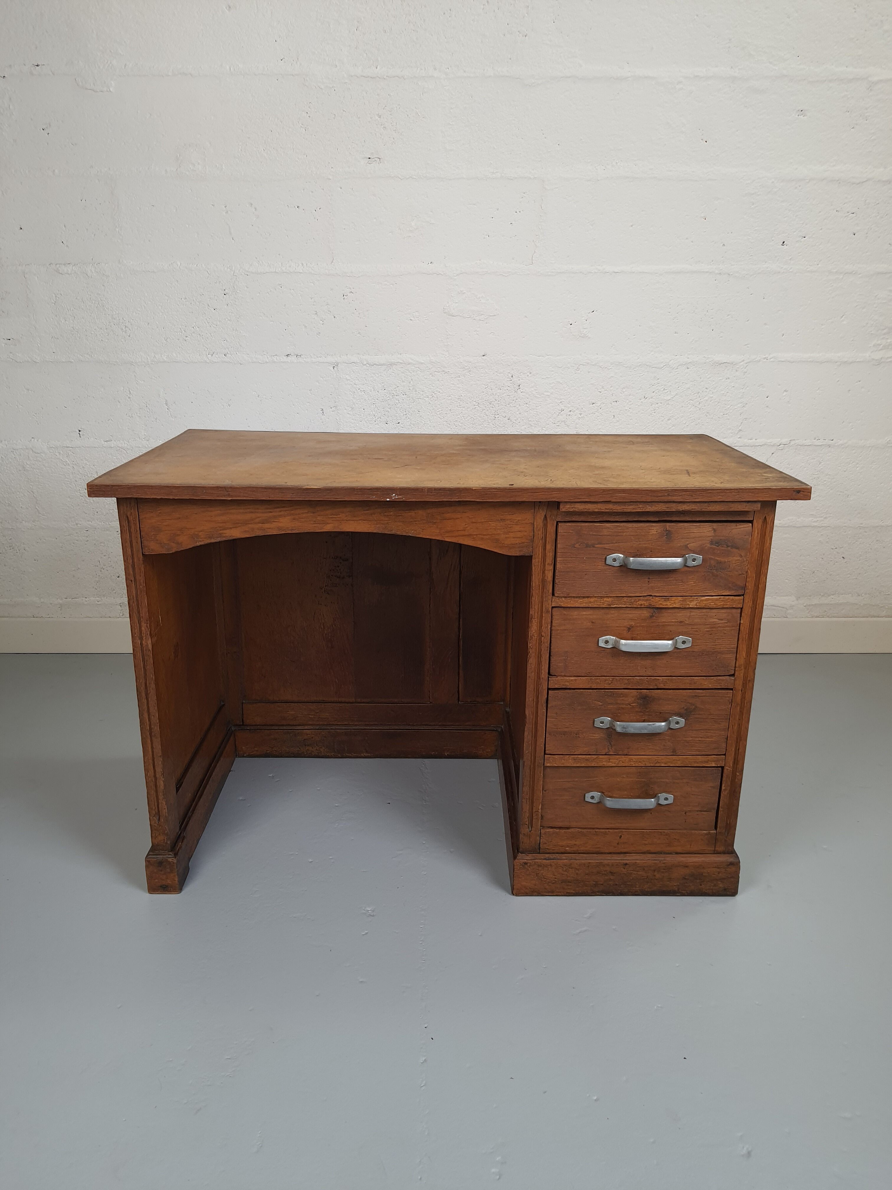 Bureau administratif pour enfant 4 tiroirs