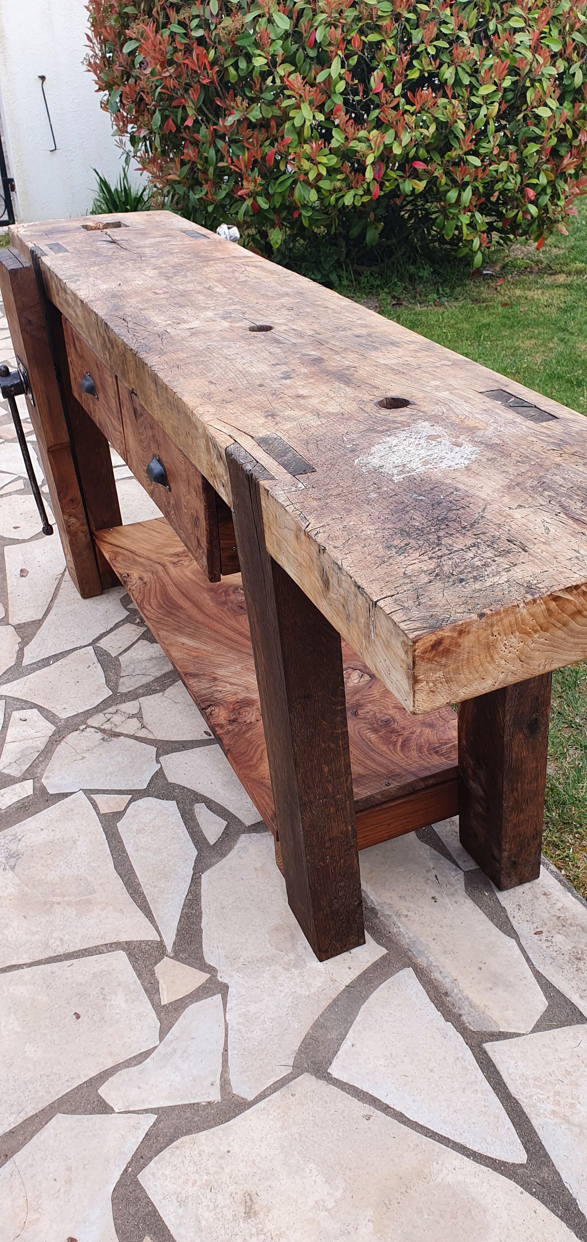 Old elm workbench, elm magnifying glass and oak. Renovated and pampered. 190cm.