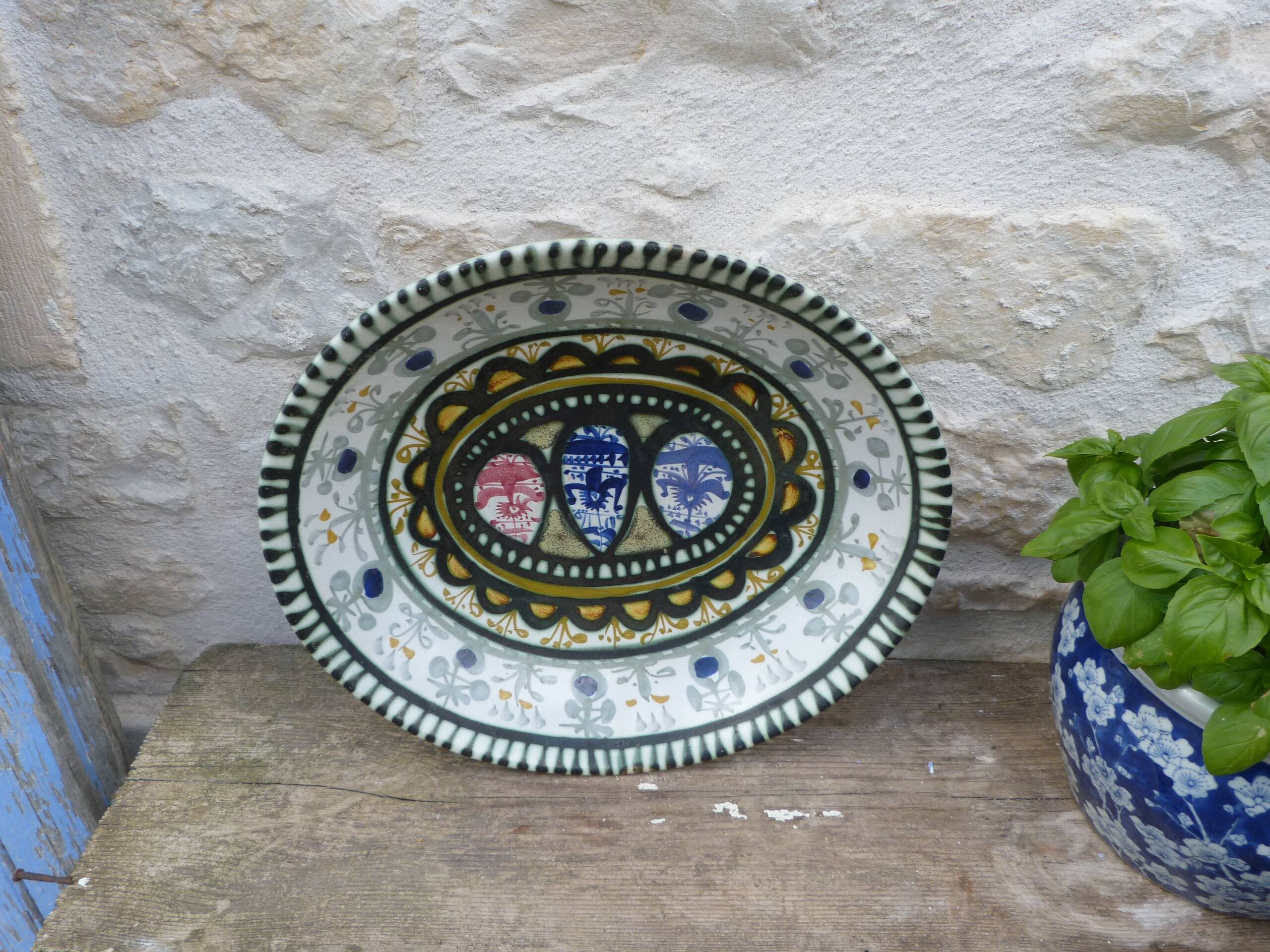 Large hollow ceramic dish from Quimper design L'Helguen André Keraluc