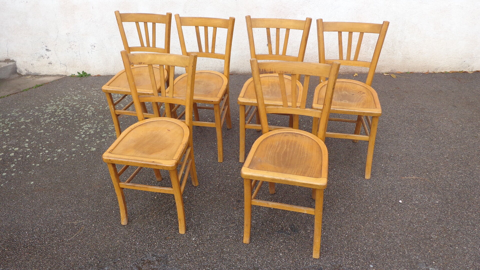 6 varnished bistro chairs