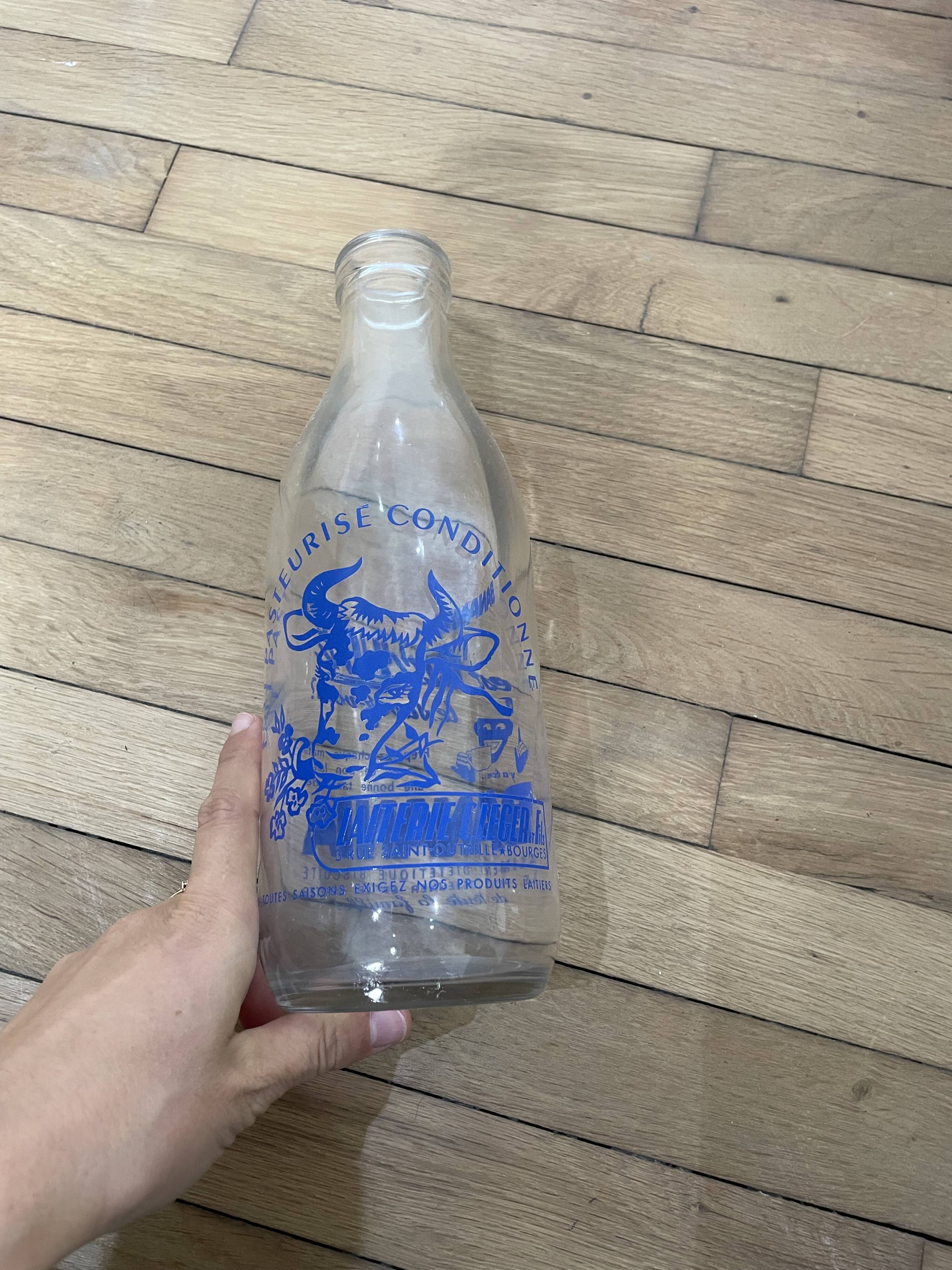 vintage Banania milk bottle 251006