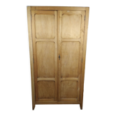 Armoire parisienne