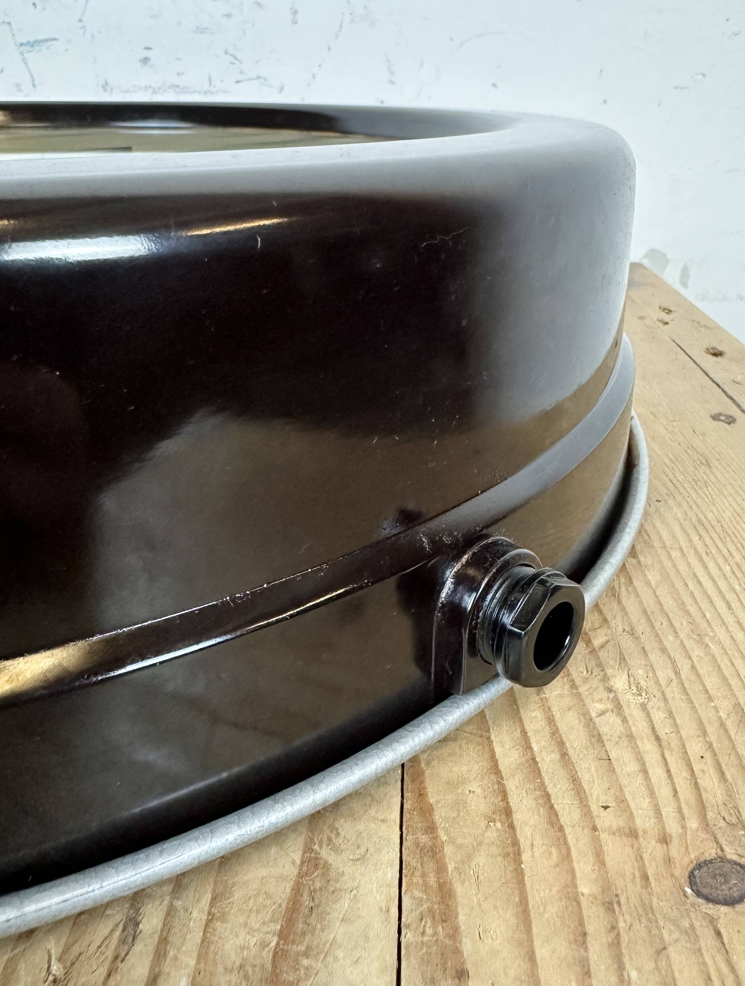 Large Industrial Brown Bakelite East German Wall Clock from GW, 1960s
