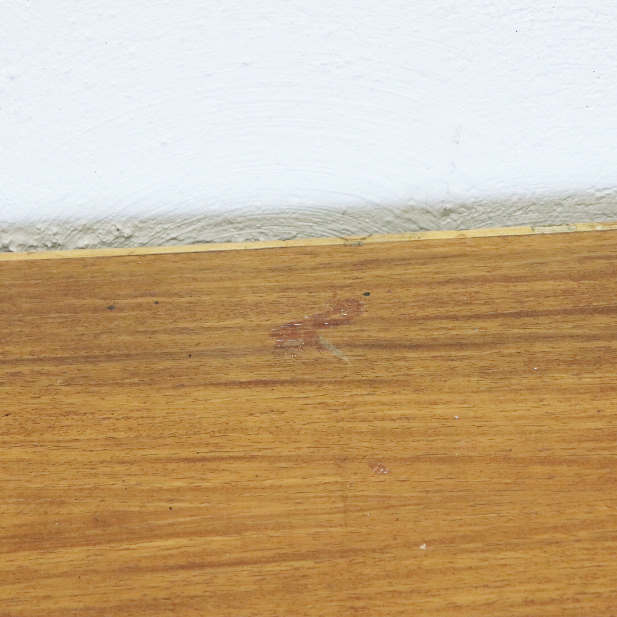 Desk in rattan and caning