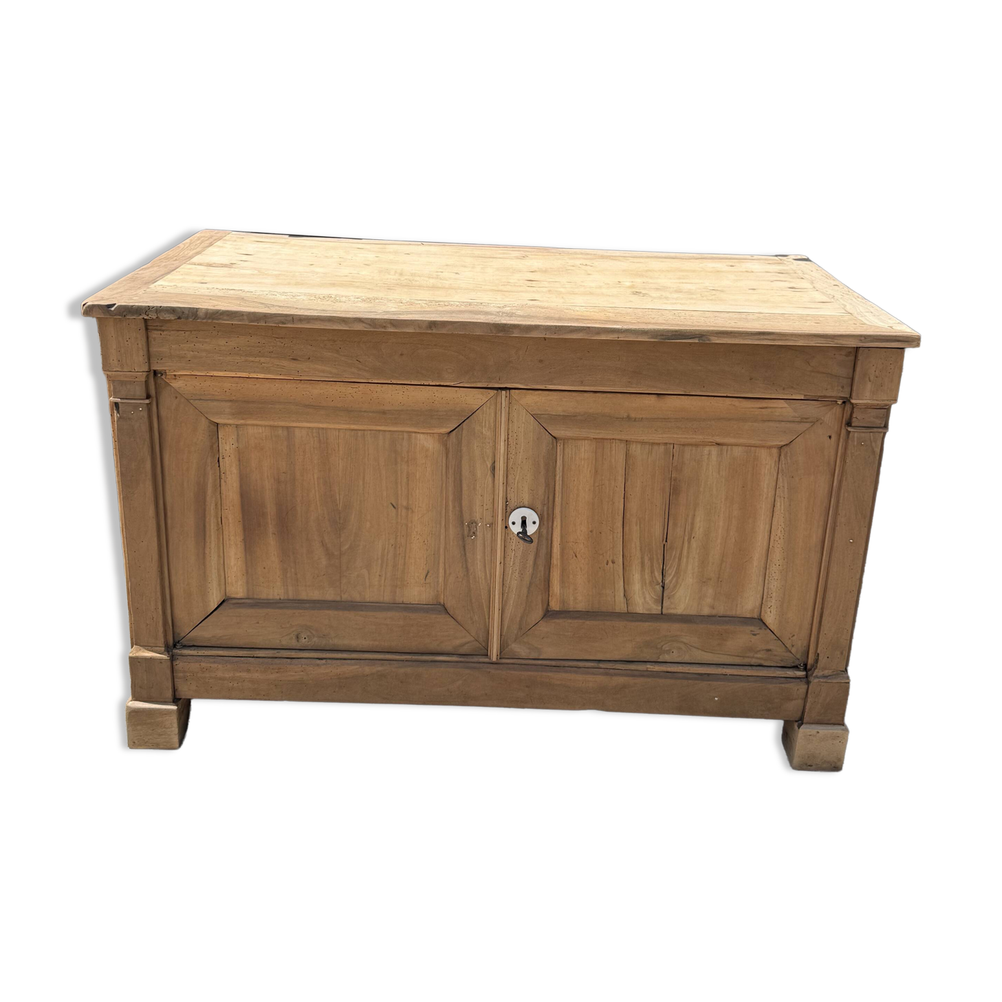 Maie ancienne rénovée / Buffet massif