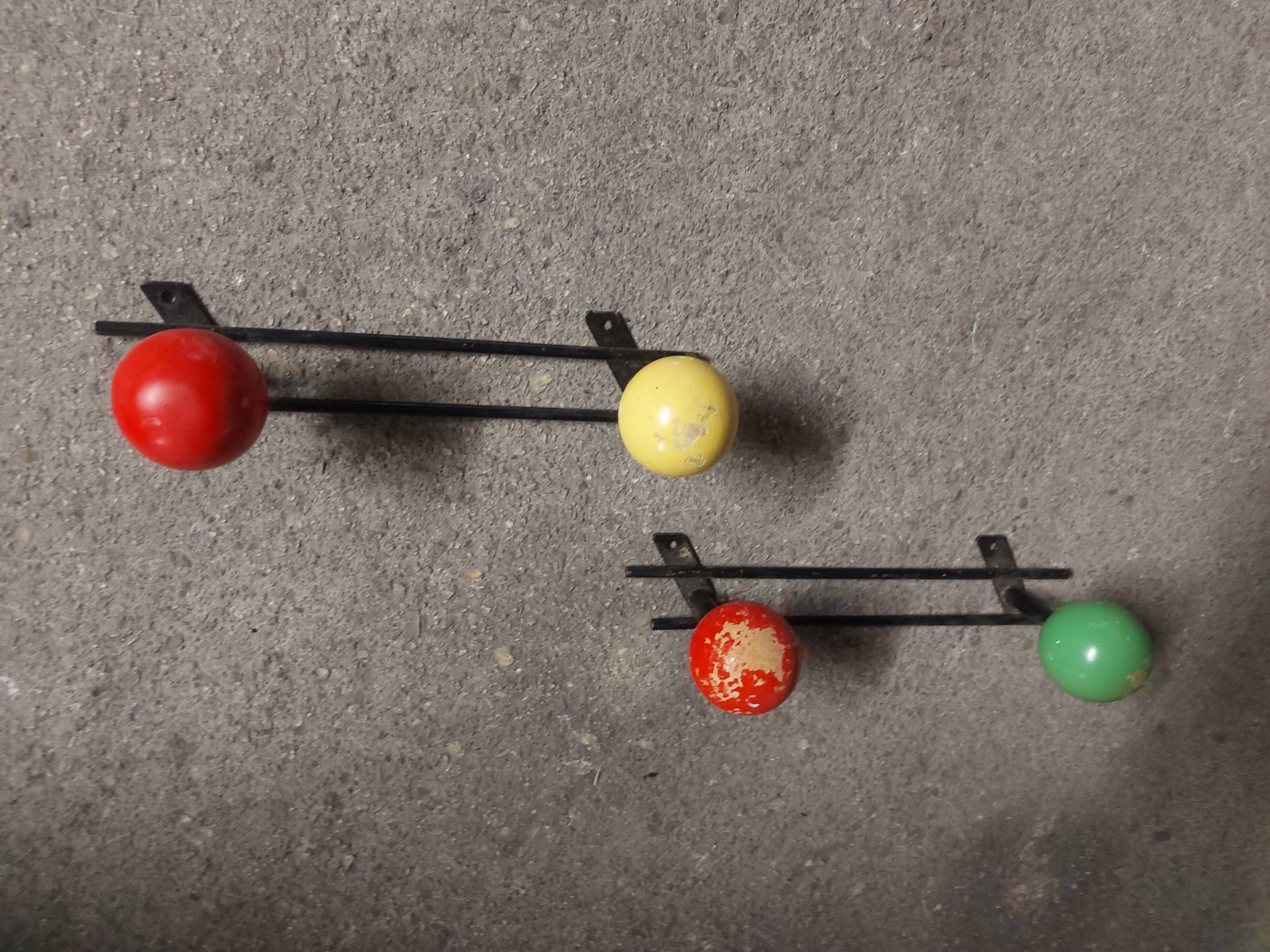 2 vintage coat rack 60