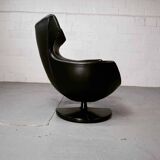 "Jupiter" swivel lounge chair by Pierre Guariche for Meurop