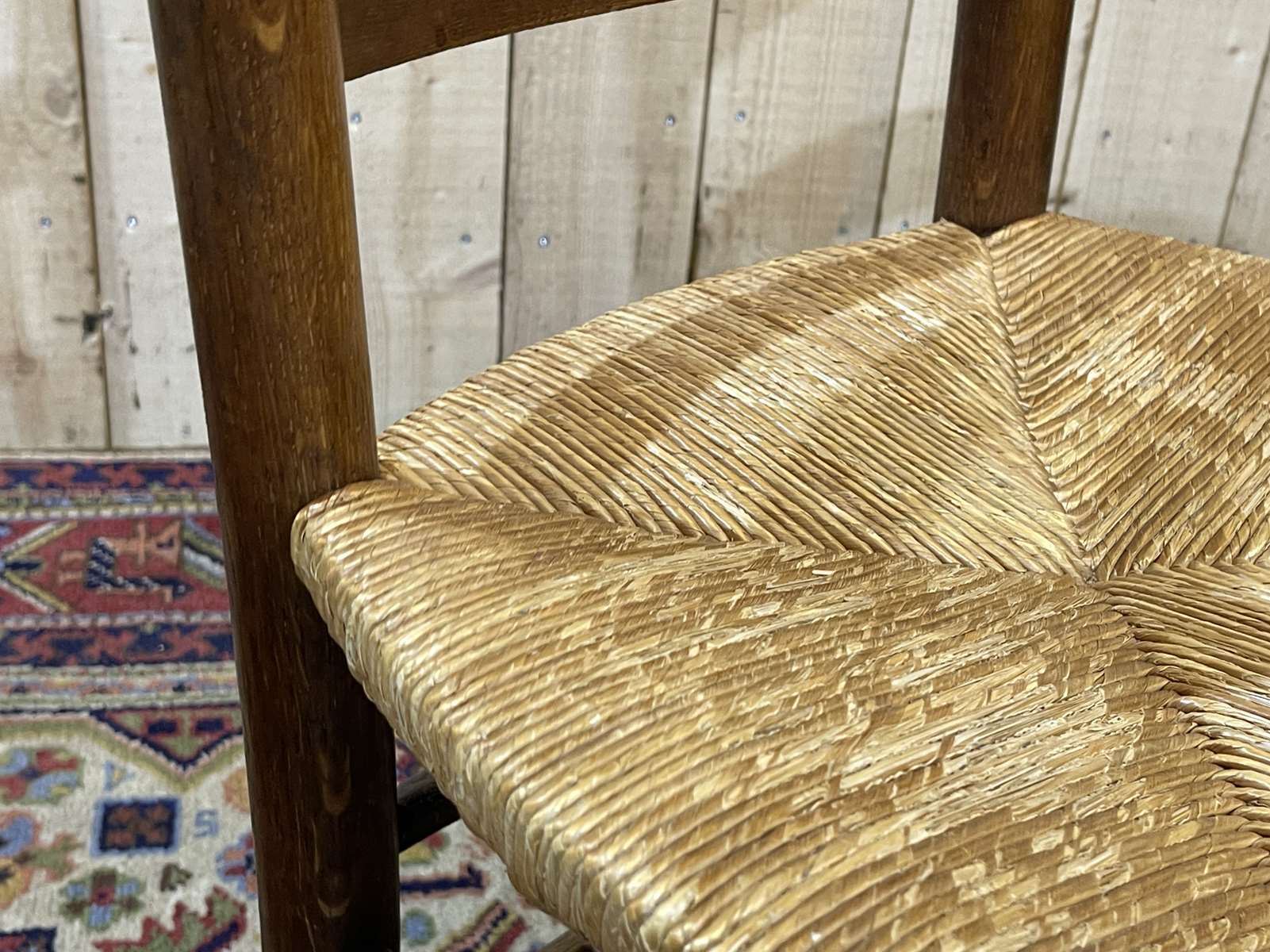 Suite of 8 oak chairs and straw seats - 1950s work