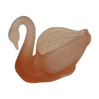 Pink polished glass swan cup